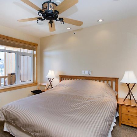 Sunstone Lodge By 101 Great Escapes แมมมอธ เลกส์ ห้อง รูปภาพ